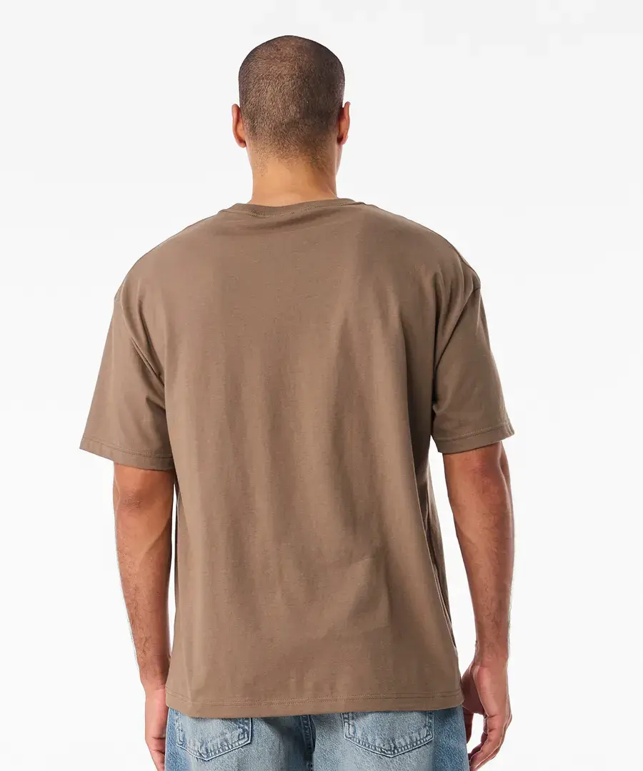 Unisex Heavy Boxy Tee – worn (3 of 5)