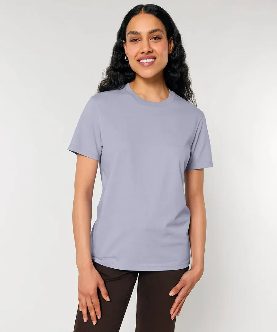 Unisex Crafter Iconic Mid-light T-Shirt – worn (3 of 5)
