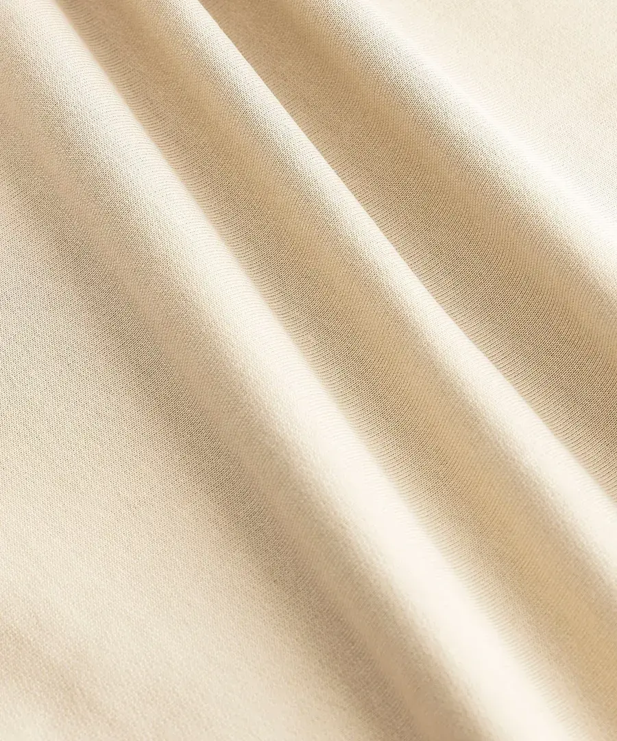 Unisex Creator 2.0 Iconic T-Shirt – close-up 2